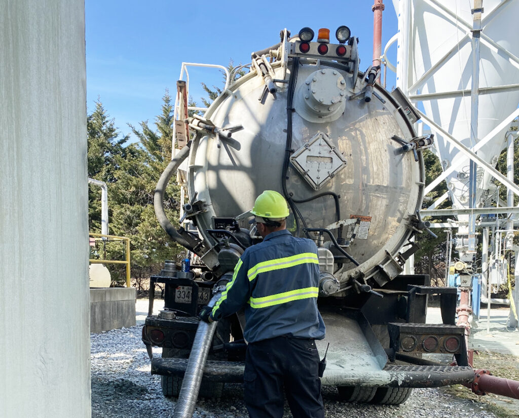 industrial plant maintenance worker